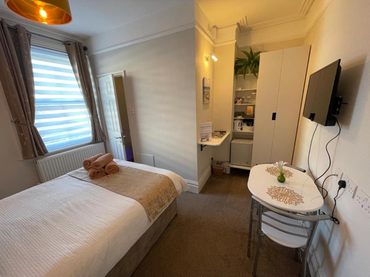 Rivendell Guest House Swanage Buitenkant foto